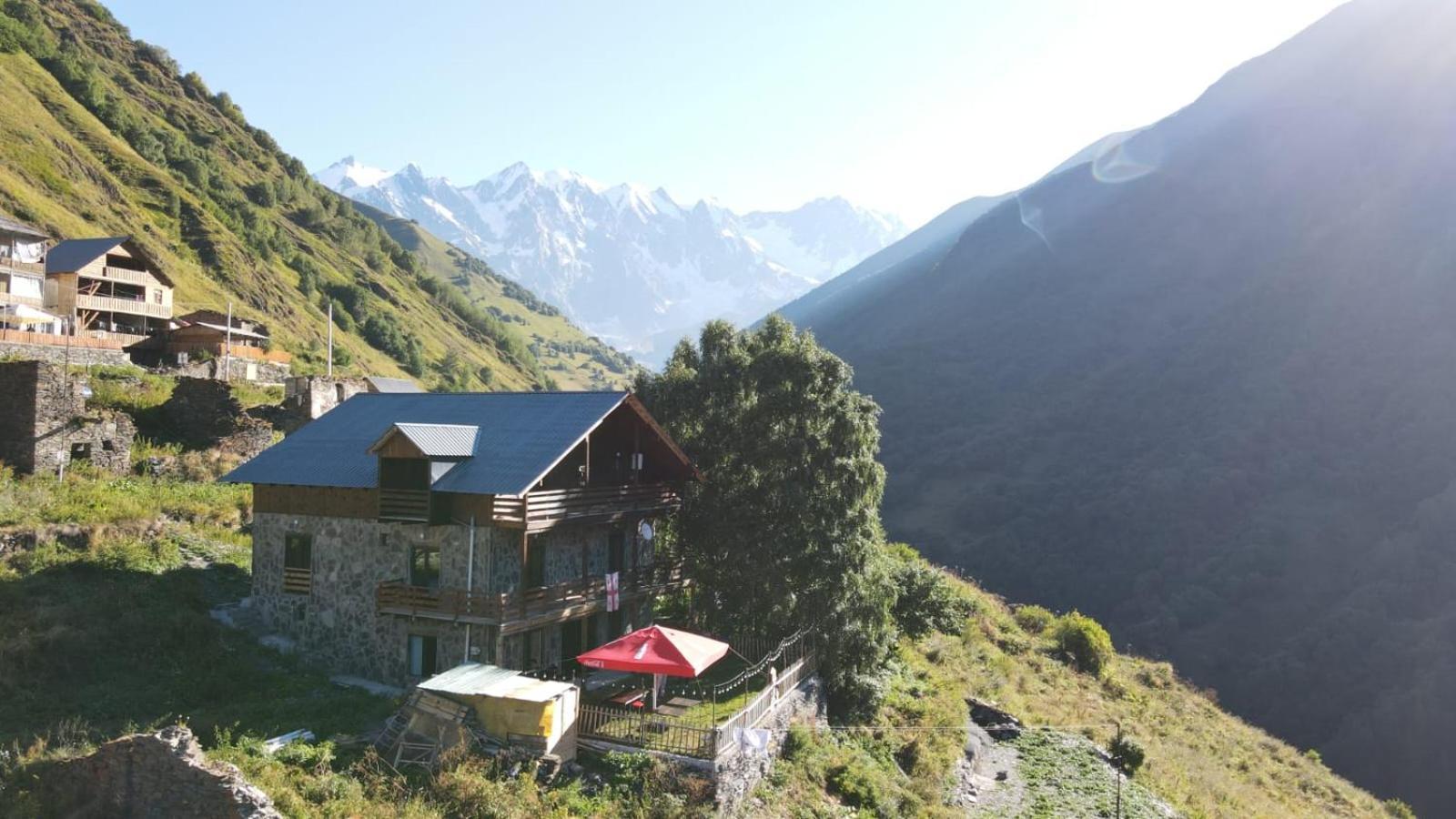 Gaul Gavkhe Hotel Ushguli Bagian luar foto